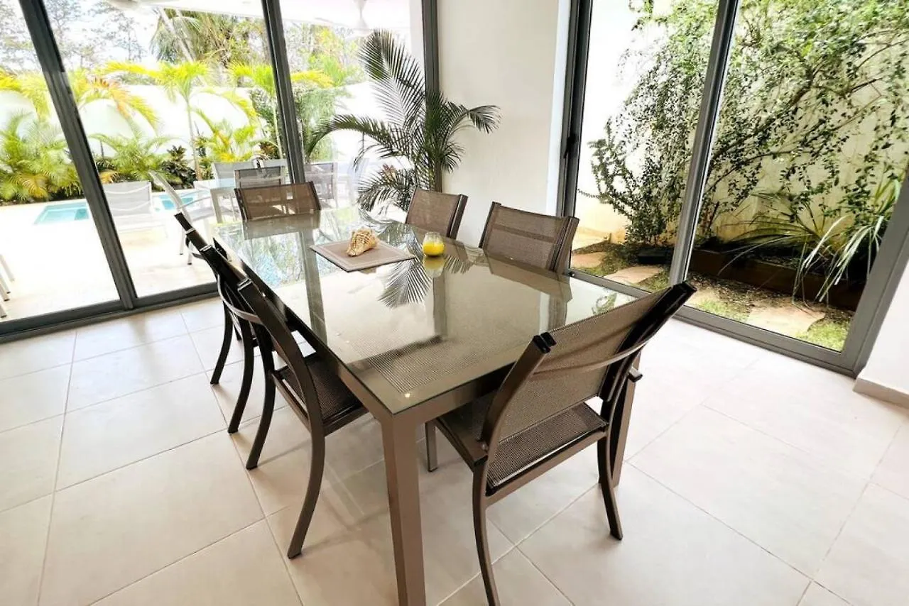 3 Bedroom Pool Villa 50M To The Beach Las Terrenas 0*,